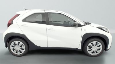 Toyota AYGO X 1.0 VVT-i 72 S-CVT Dynamic