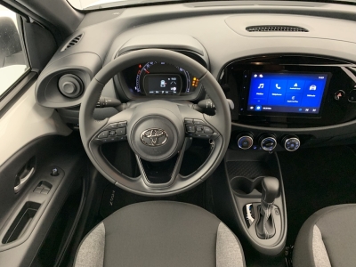 Toyota AYGO X 1.0 VVT-i 72 S-CVT Dynamic