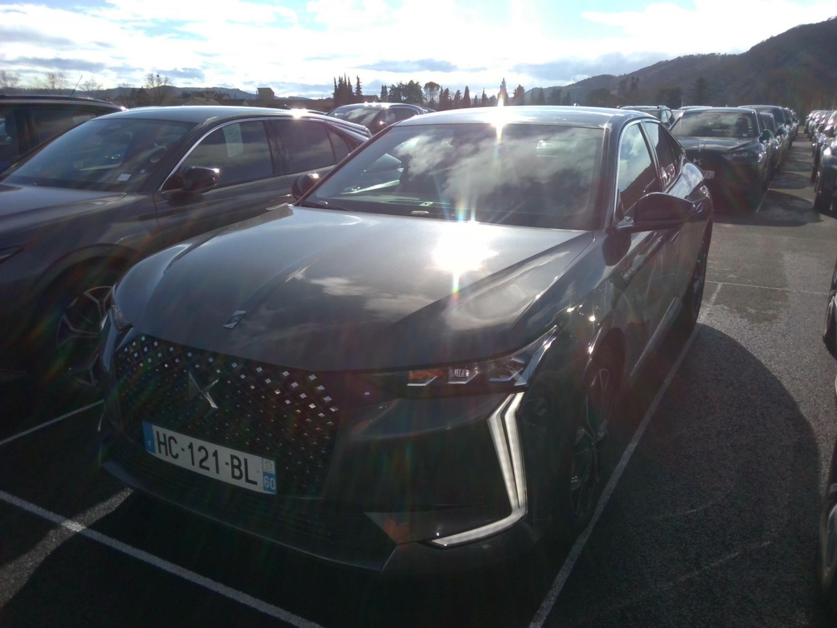 DS DS 4 0