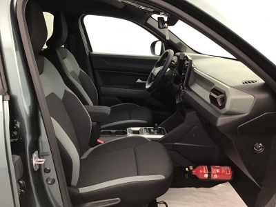 Dacia Duster EXTREME + HYBRID 155 BVA