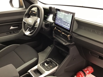 Dacia Duster EXTREME + HYBRID 155 BVA