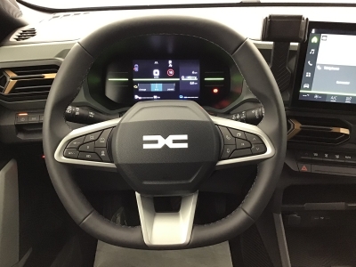 Dacia Duster EXTREME + HYBRID 155 BVA