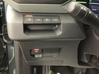 Dacia Duster EXTREME + HYBRID 155 BVA