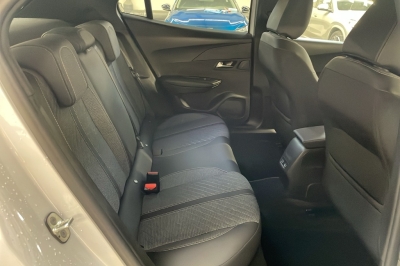 Peugeot 2008 PureTech 100 S&S BVM6 Allure