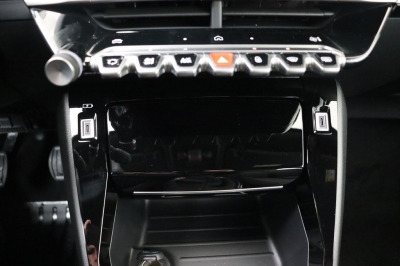 Peugeot 2008 Turbo 100 ch BVM6 Allure