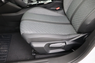 Peugeot 2008 Turbo 100 ch BVM6 Allure