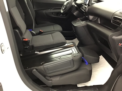 Peugeot Partner FGN M D 130 BVA