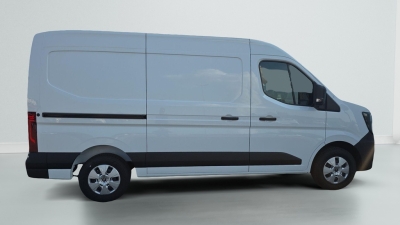 Renault Master BLUE DCI 130 L2H2 3T5 TR EXTRA