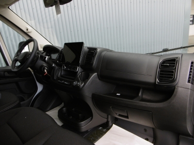 Peugeot Boxer PRO EXCLUSIVE HDI 180 BVA