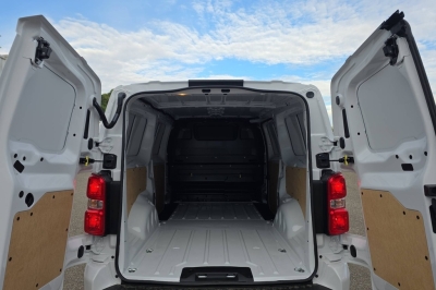 Peugeot Expert XL DIESEL 180 CH AUTOMATIQUE