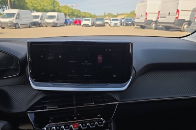Peugeot 208 Hybrid 110 ch e-DCS6 Allure