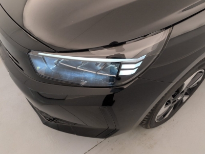 Opel Corsa 136 ch & Batterie 50 kWh
