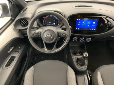Toyota AYGO X 1.0 VVT-i 72 Dynamic