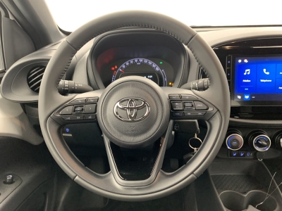 Toyota AYGO X 1.0 VVT-i 72 Dynamic