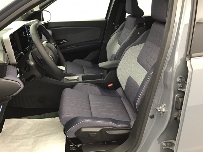Renault R4 TECHNO ELEC 150 BVA