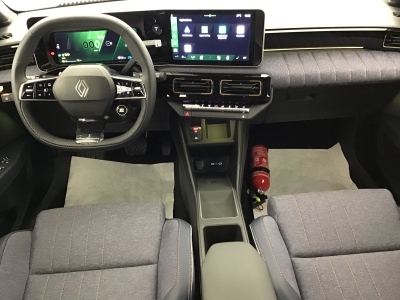 Renault R4 TECHNO ELEC 150 BVA