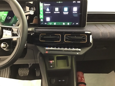 Renault R4 TECHNO ELEC 150 BVA