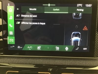 Renault R4 TECHNO ELEC 150 BVA
