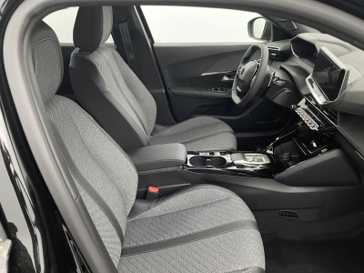 Peugeot 2008 Hybrid 145 e-DCS6 GT