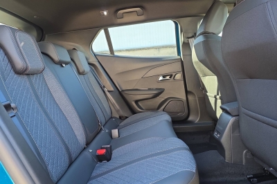 Peugeot 2008 Hybrid 145 e-DCS6 Allure