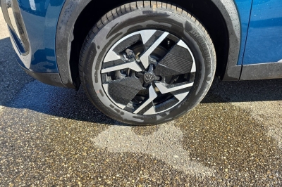 Peugeot 2008 Hybrid 145 e-DCS6 Allure