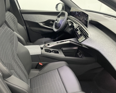 Peugeot 3008 NOUVEAU Hybrid 145 e-DCS6 Allure
