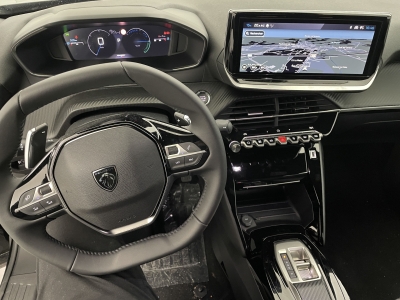 Peugeot 2008 NOUVEAU Hybrid 145 e-DCS6 Allure