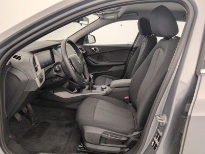 BMW Série 1 F40 116d 116 ch Business Design