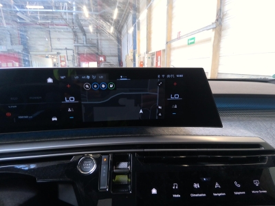 Peugeot E-3008 210 ch 73 kWh GT EXCLUSIVE