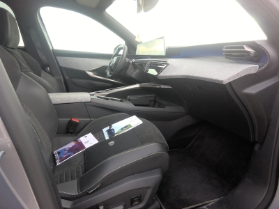 Peugeot E-3008 210 ch 73 kWh GT EXCLUSIVE