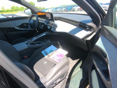 Peugeot 3008 Hybrid 145 e-DCS6 GT EXCLUSIVE